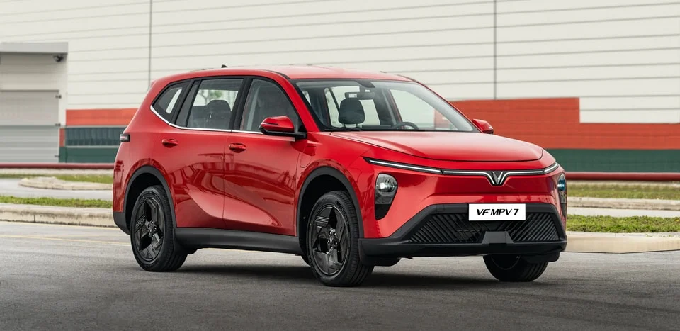 Vận hành VinFast VF MPV 7